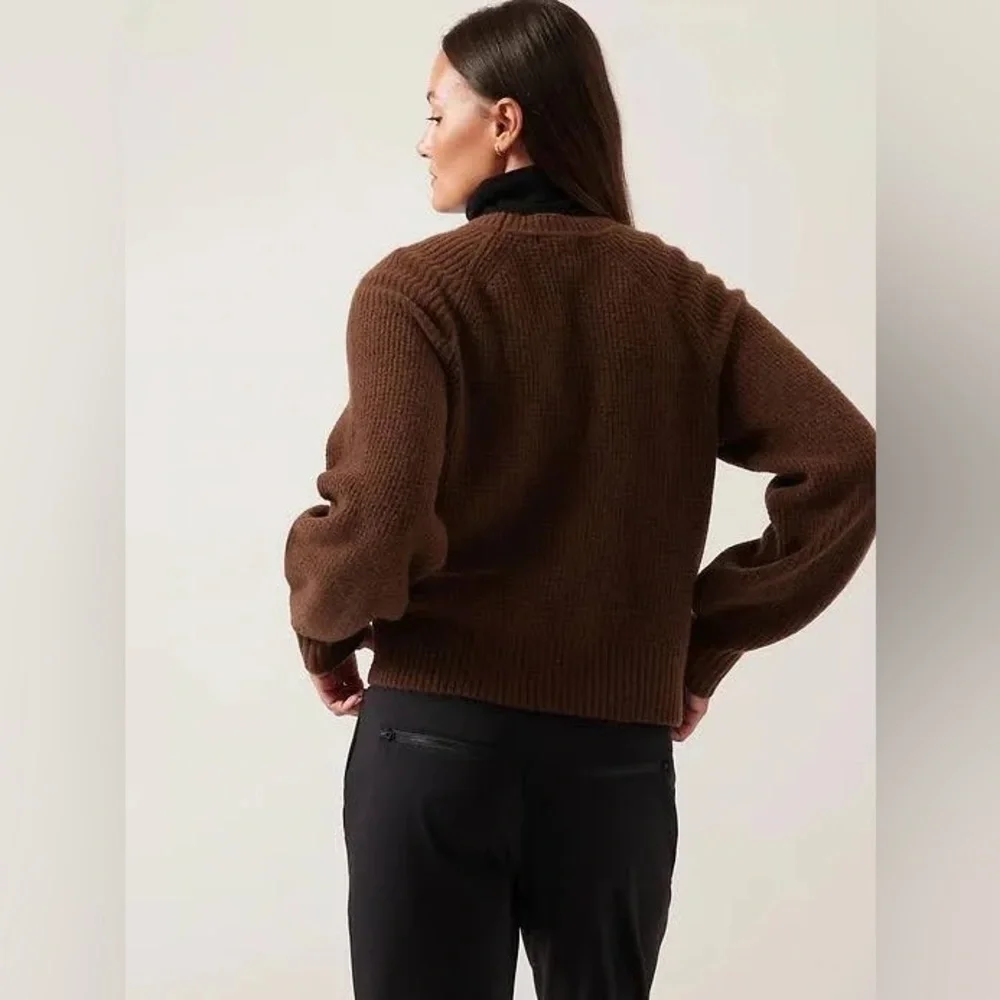 ATHLETA LAYOVER CREW SWEATER - Picture 4 of 15